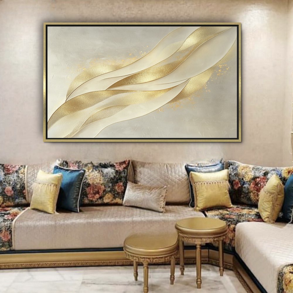 Fond Contemporain Crème avec Fines Touches d'Or